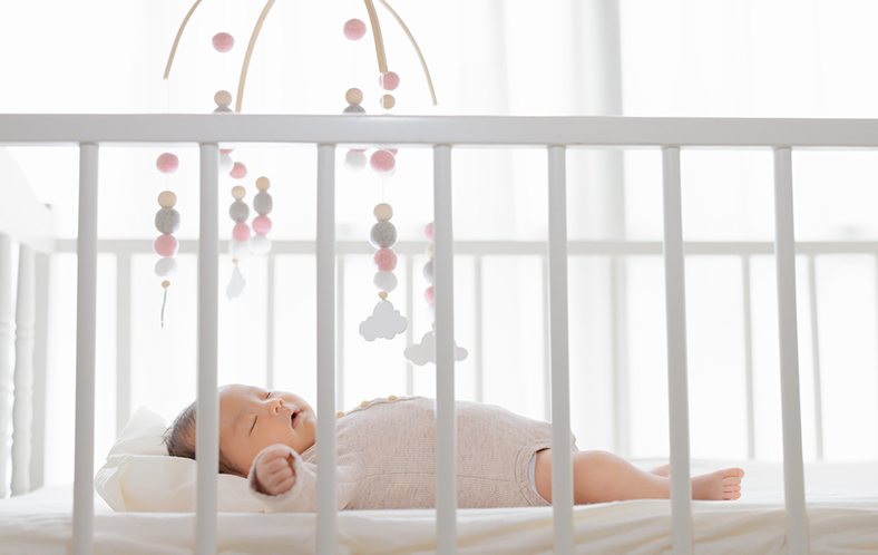 乳児期から生活リズムを整えて、早寝早起きを習慣に