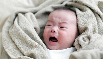 シリーズ 赤ちゃんと眠り 第二部寝ない赤ちゃん 原因は リズム の乱れ ほどよい日光浴も睡眠を助けます 妊娠 出産インフォ ミキハウス出産準備サイト