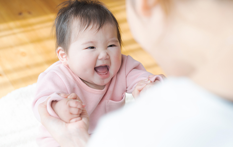 【月齢別】1歳になるまでの成長の目安＆お世話のポイント【赤ちゃん】