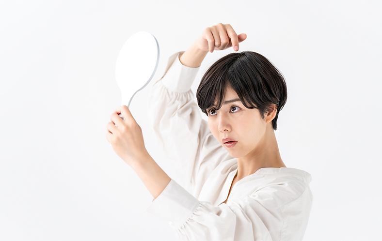 抜け毛、体型の変化　多くのママが直面するリアル